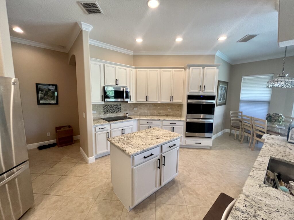 how long does kitchen cabinet painting takes
