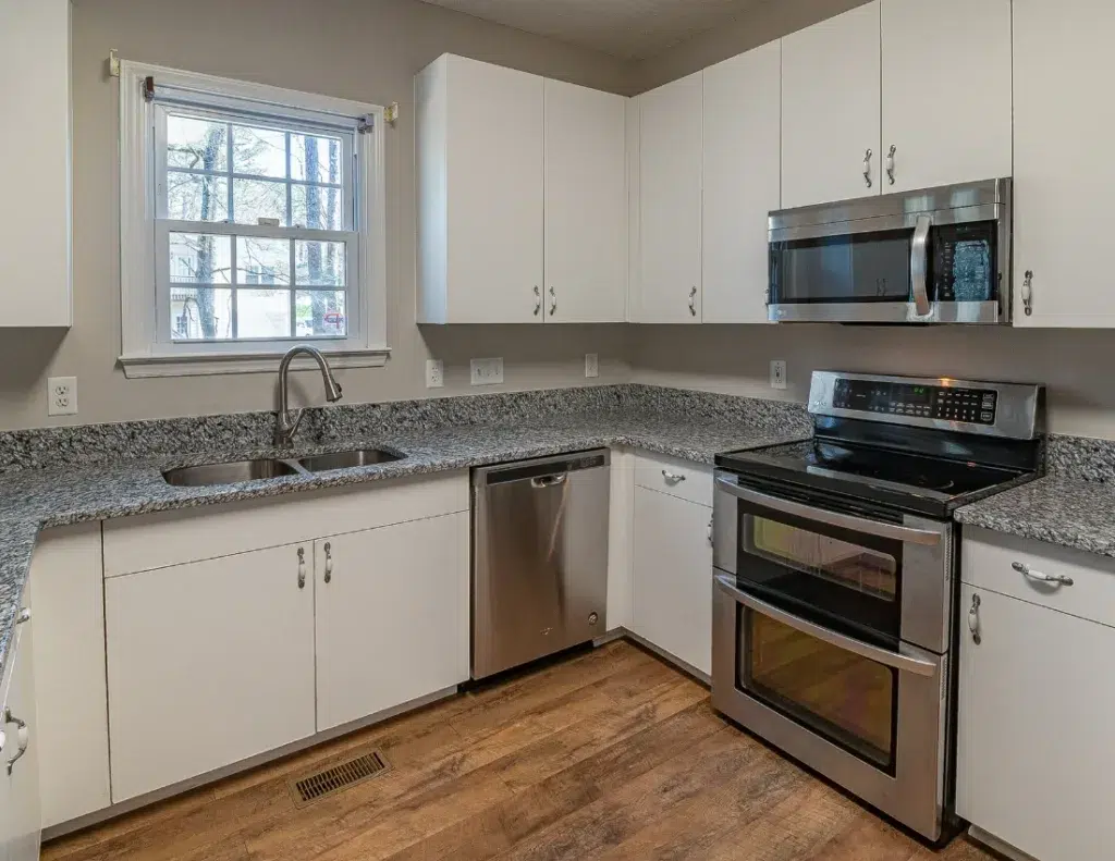 Framed vs. Frameless Cabinets